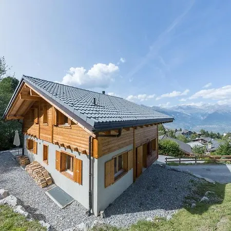 Haute Sleeps 10 Wifi 度假居 *